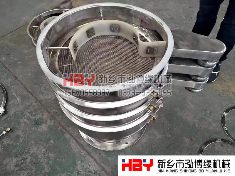 山東淄博桓臺縣的兩臺600型特殊不銹鋼篩粉機已經發貨 請郭經理做好收貨準備